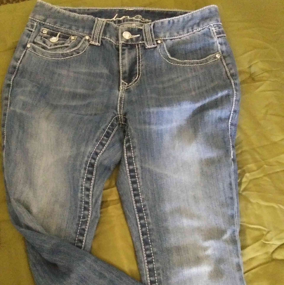 Inc Jean's